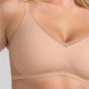 Honeylove Crossover Bra Sand